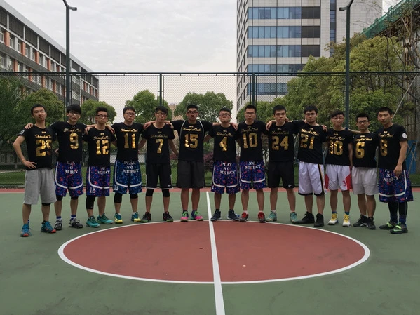 篮球双球训练要注意什么_2